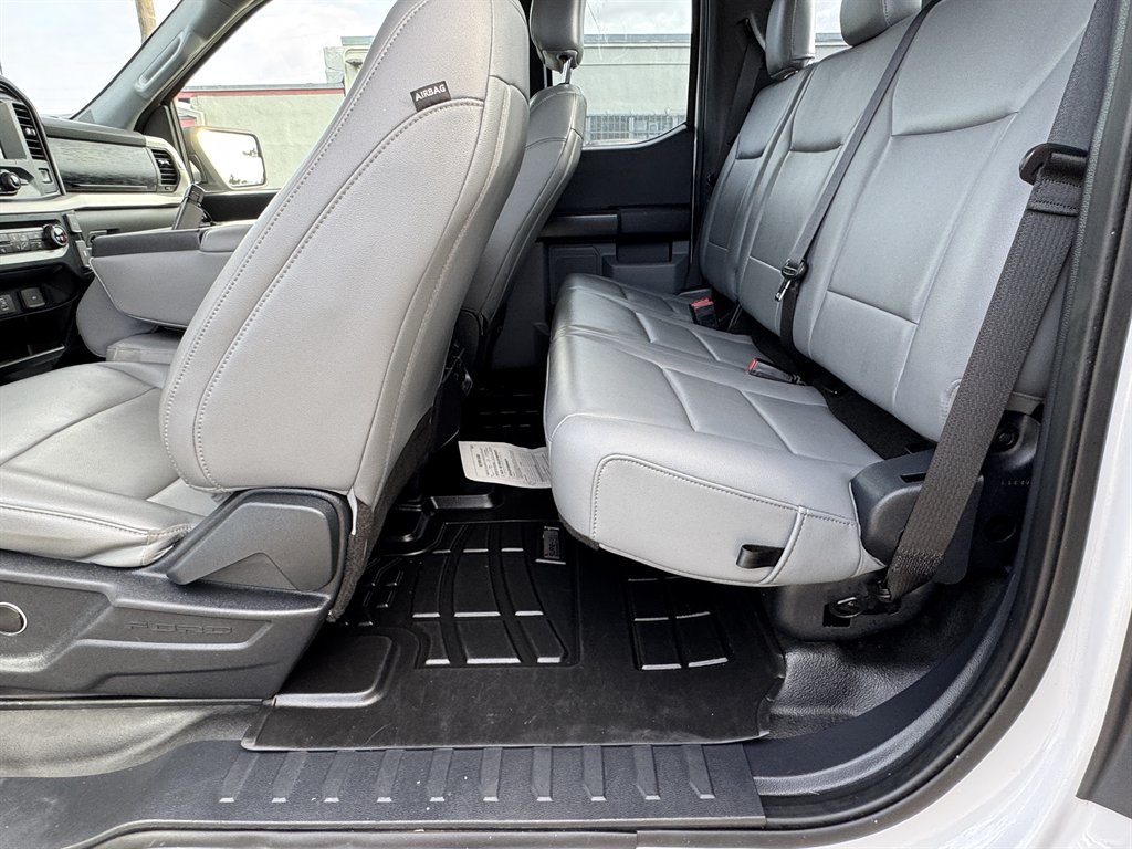 2021 Ford F-150 - $28,595