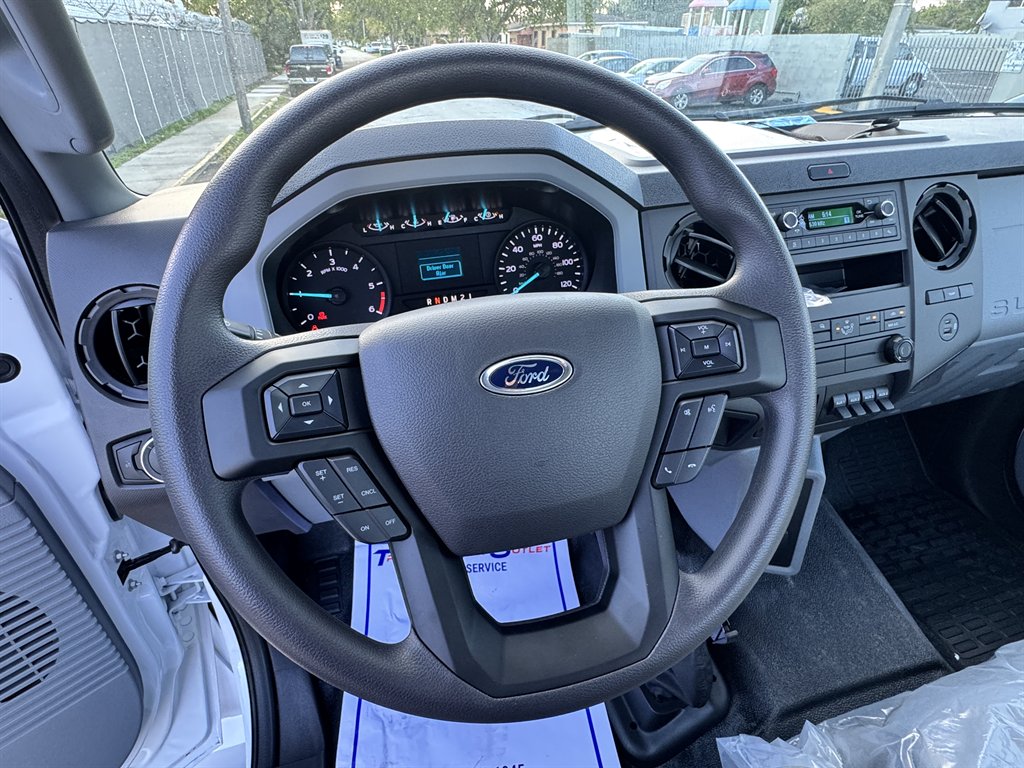 2025 Ford F-750 - $59,995