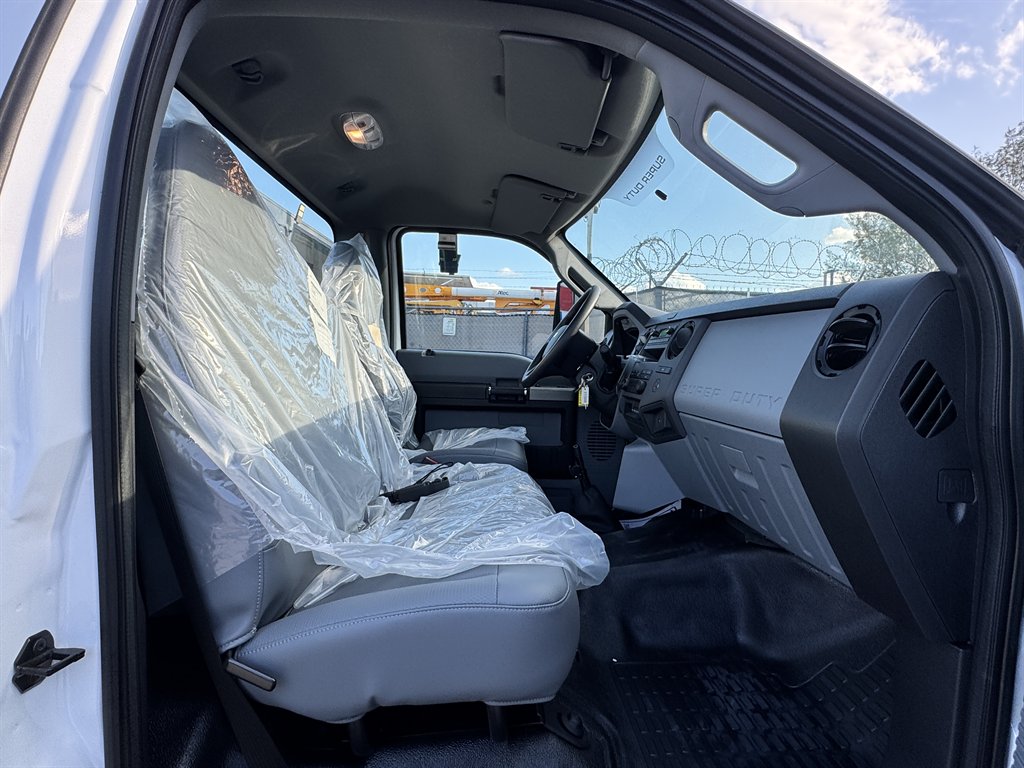 2025 Ford F-750 - $59,995