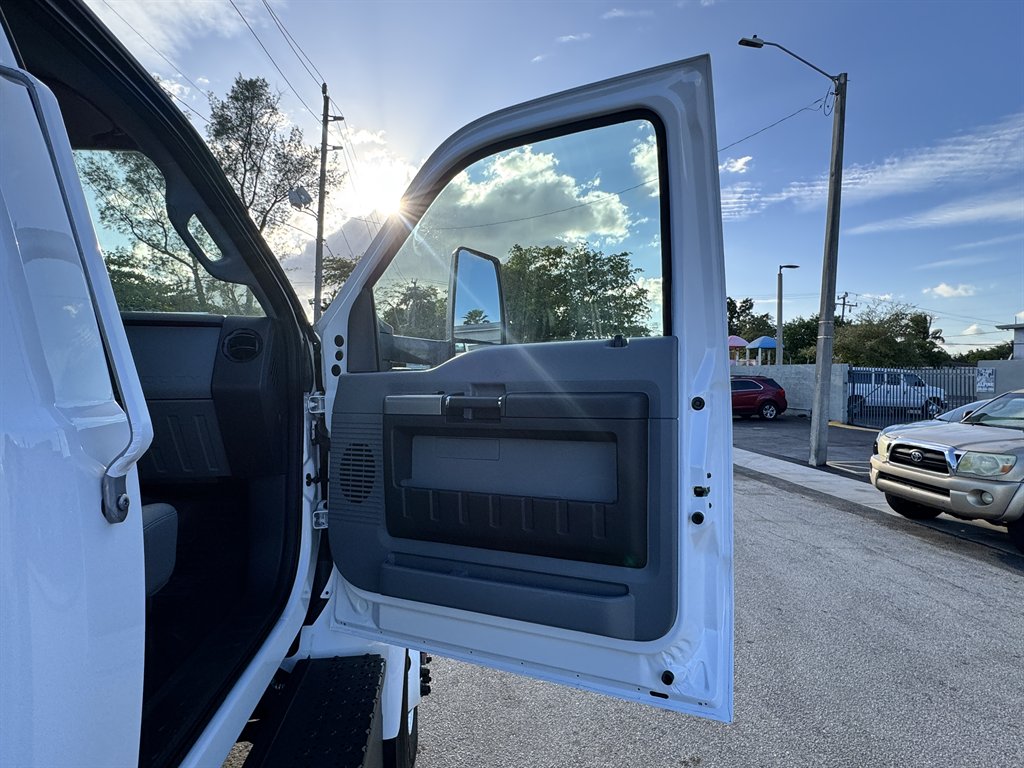 2025 Ford F-750 - $59,995