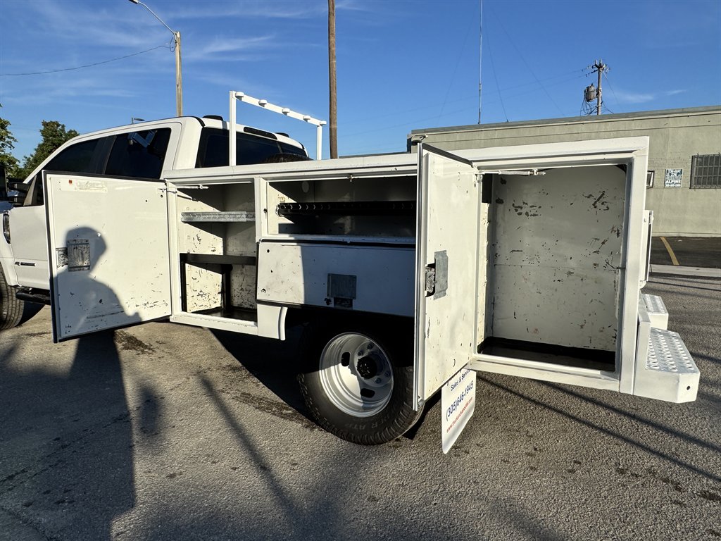 2020 Ford F-150 - $17,995