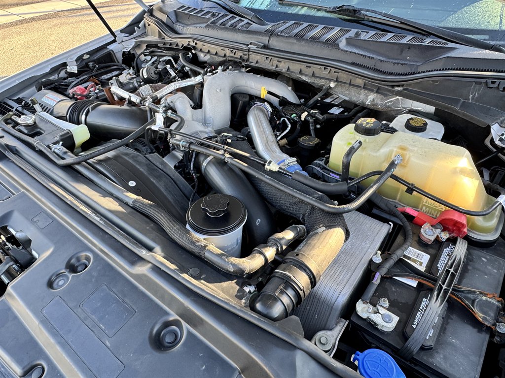2020 Ford F-150 - $17,995