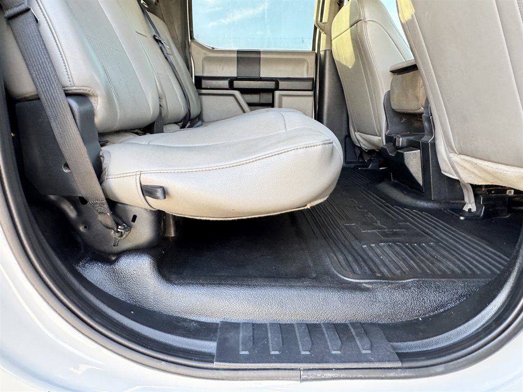 2020 Ford F-150 - $17,995
