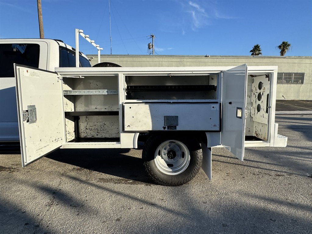 2020 Ford F-150 - $17,995