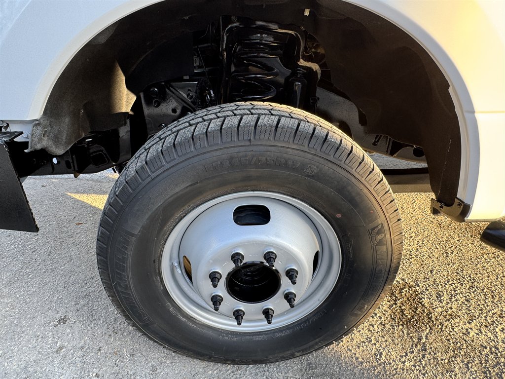 2020 Ford F-150 - $17,995