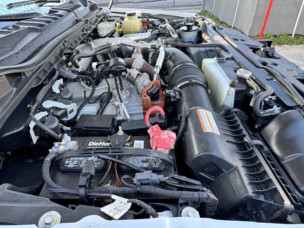 2020 Ford F-150 - $17,995