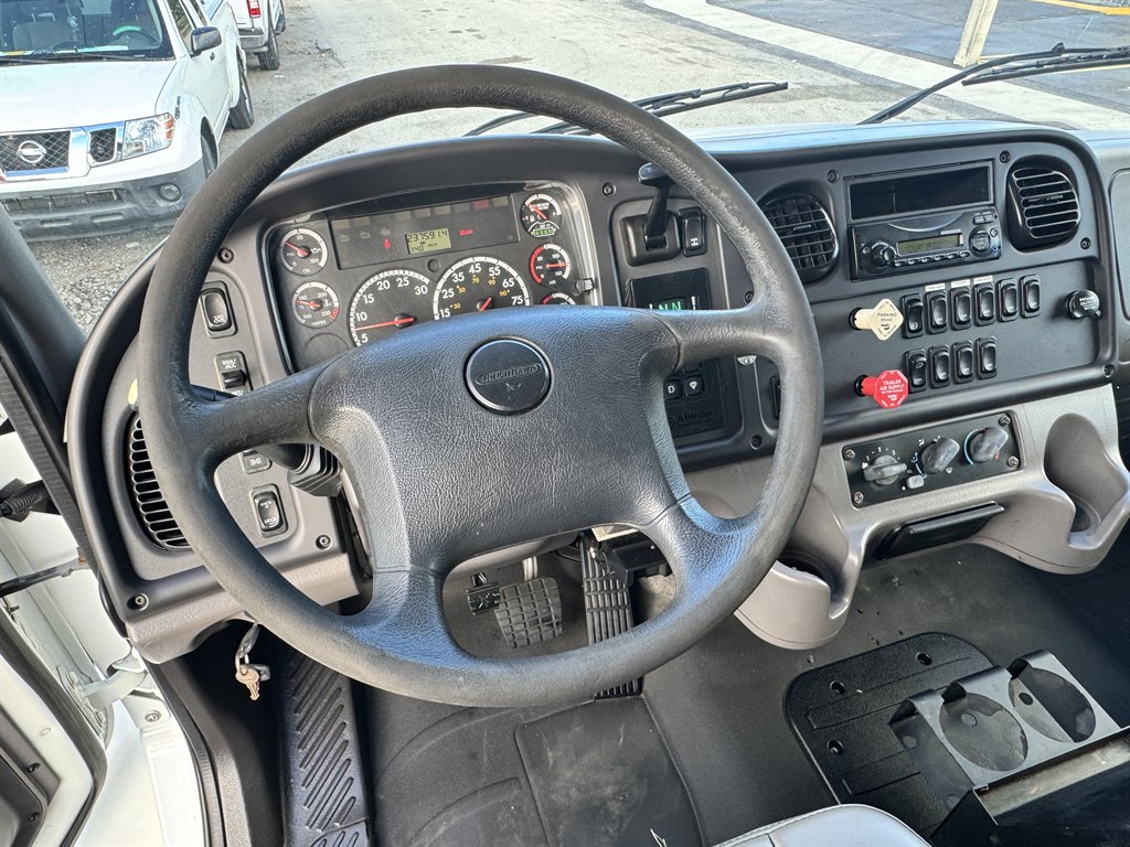 2014 Freightliner M2 - $25,995
