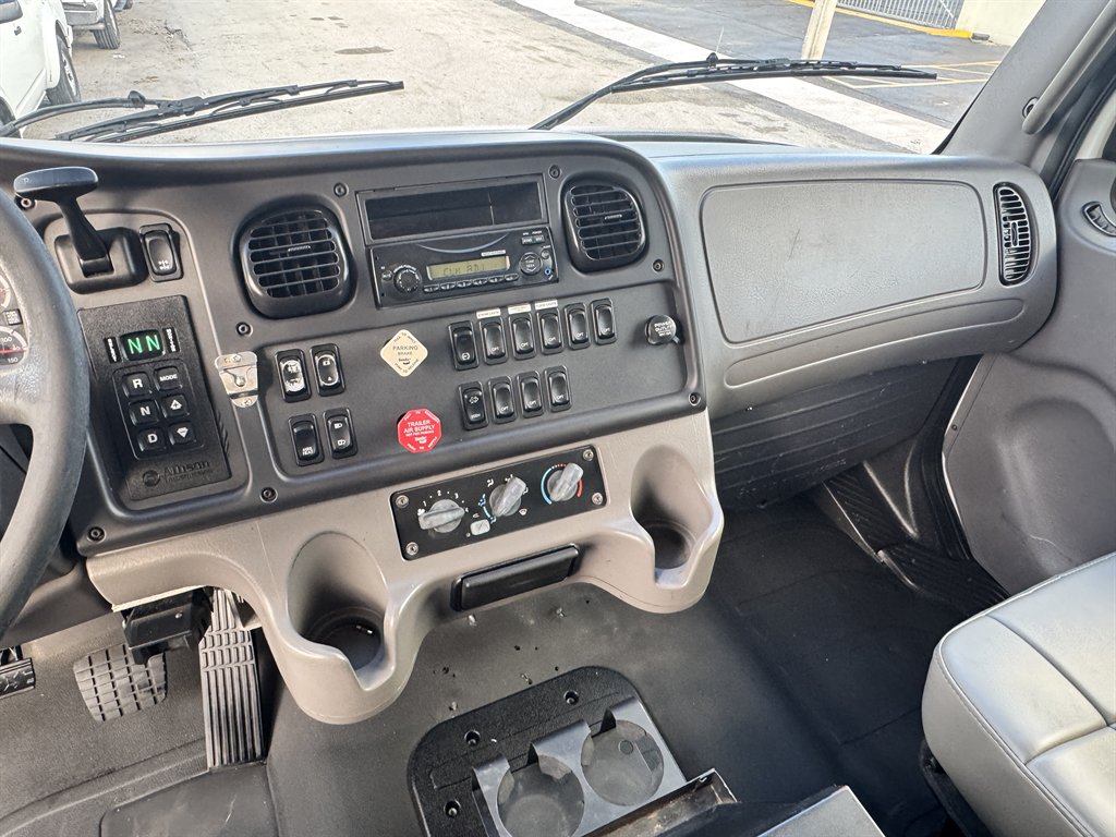 2014 Freightliner M2 - $25,995