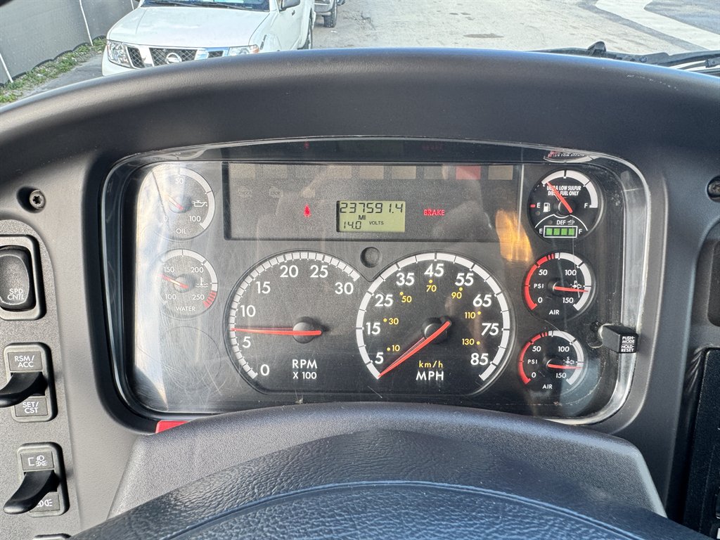 2014 Freightliner M2 - $25,995