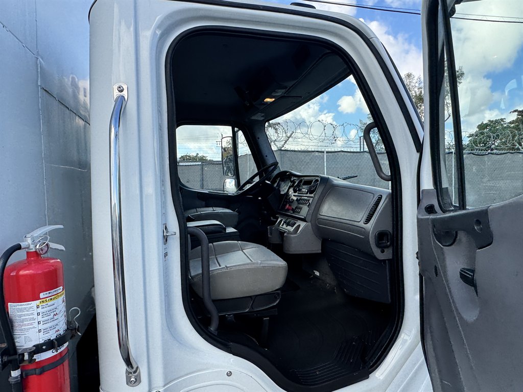 2014 Freightliner M2 - $25,995