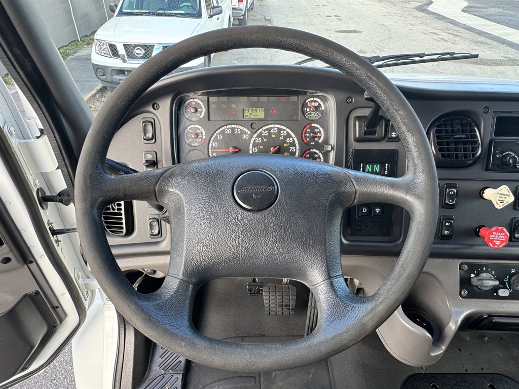 2014 Freightliner M2 - $25,995