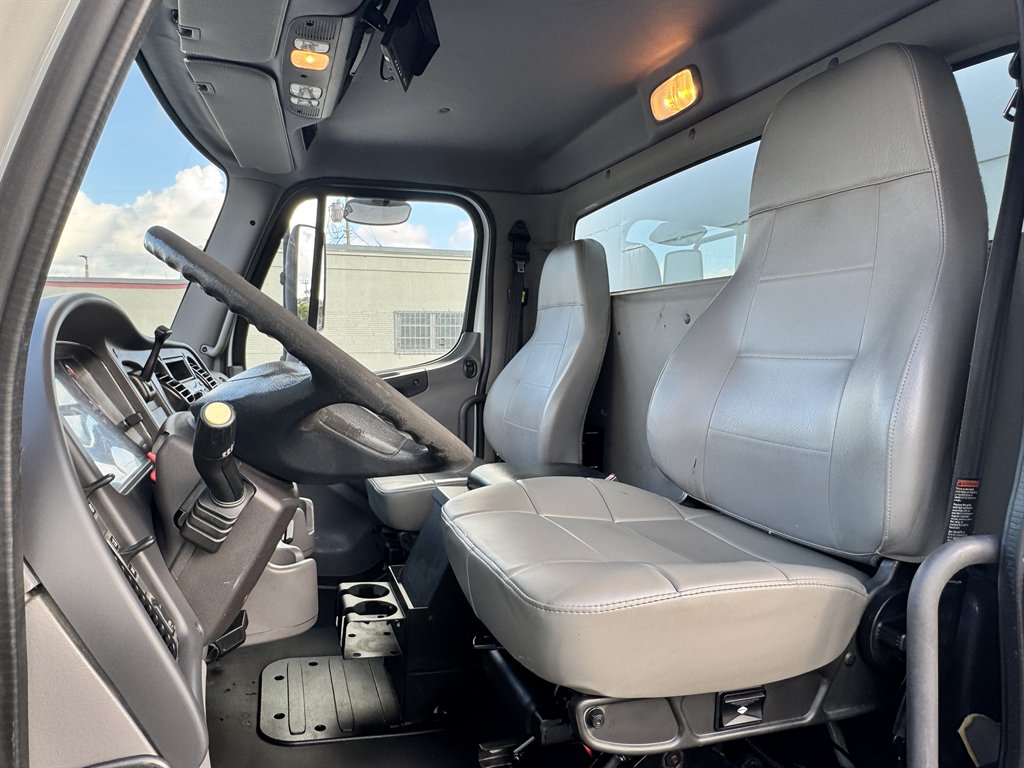 2014 Freightliner M2 - $25,995