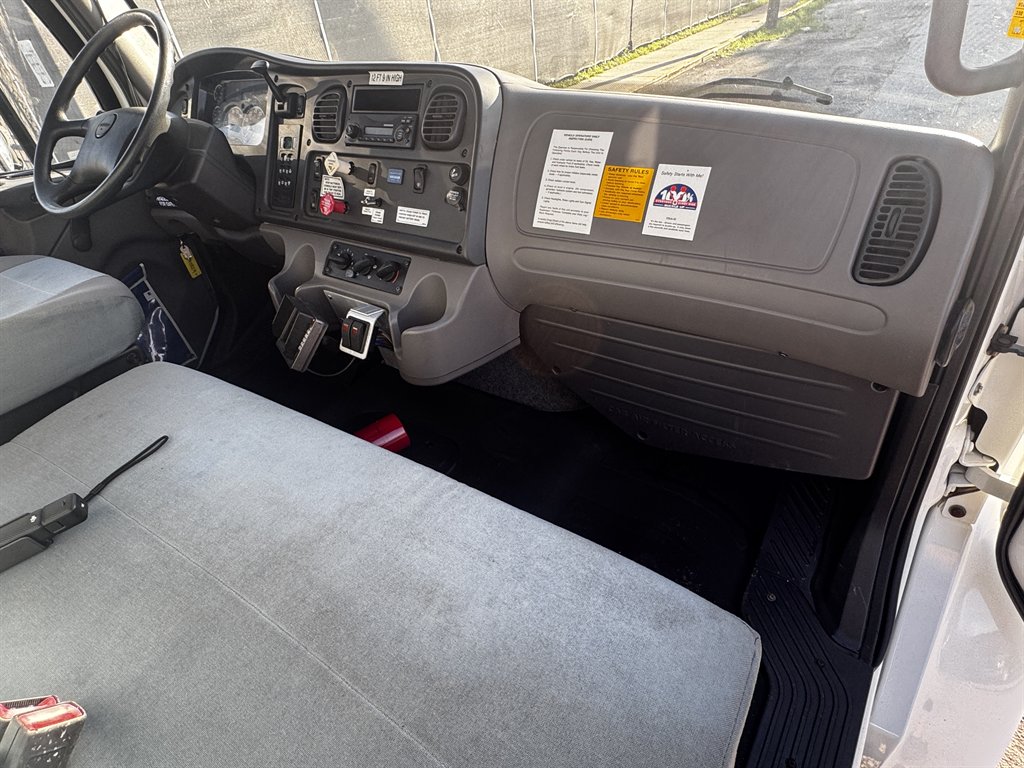 2014 Freightliner M2 - $69,995