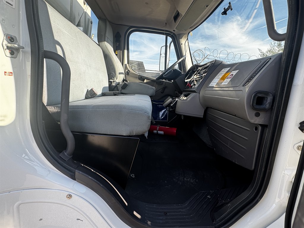 2014 Freightliner M2 - $69,995