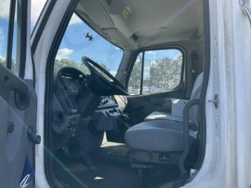 2014 Freightliner M2 - $69,995