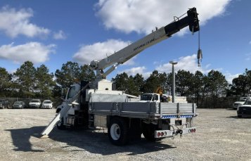 2014 Freightliner M2 - $69,995