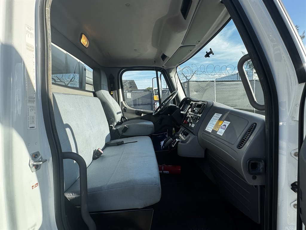 2014 Freightliner M2 - $69,995