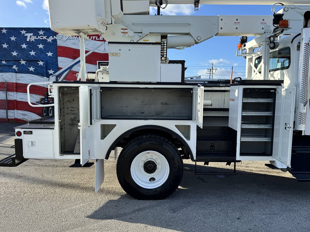 2015 Freightliner M2 - $36,995