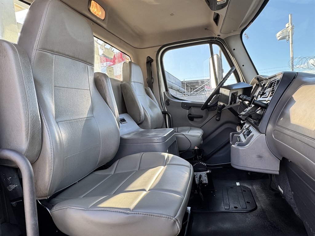 2015 Freightliner M2 - $36,995
