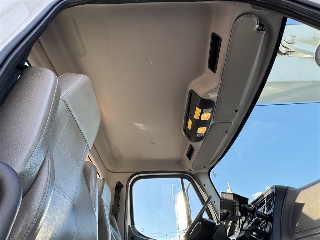 2015 Freightliner M2 - $36,995