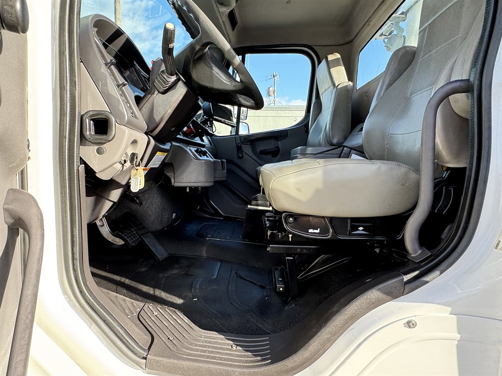 2015 Freightliner M2 - $36,995