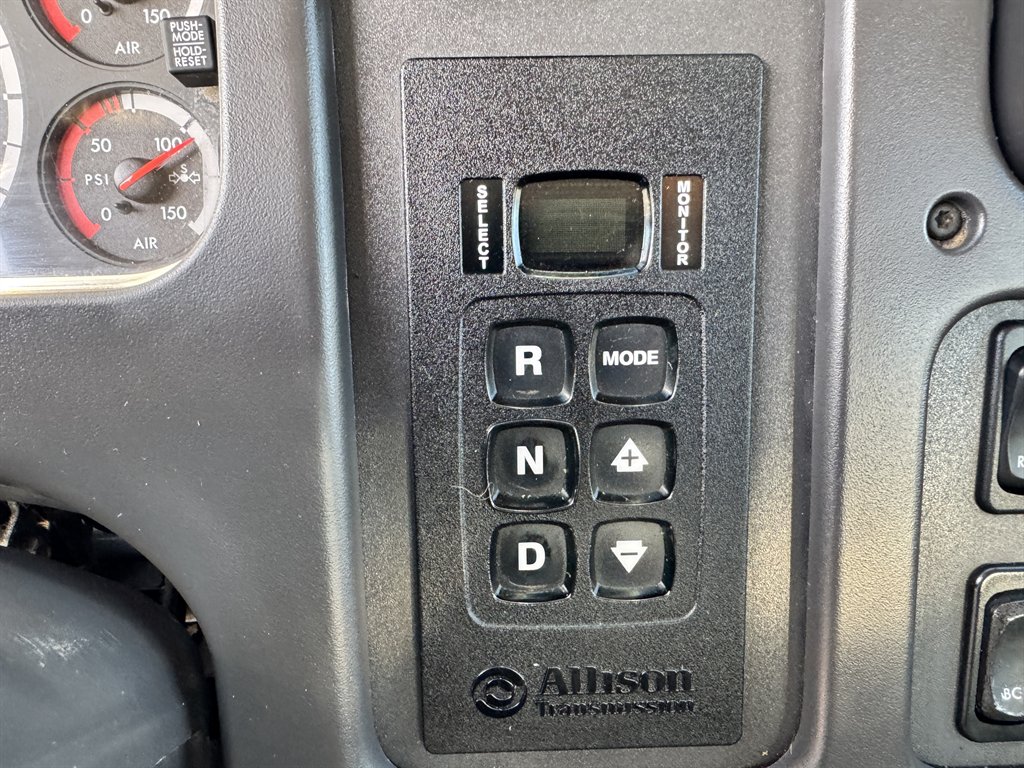 2015 Freightliner M2 - $36,995