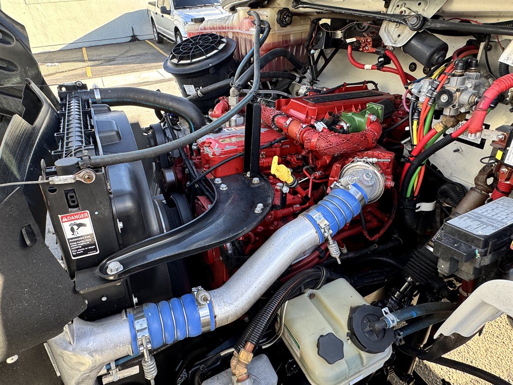 2015 Freightliner M2 - $36,995