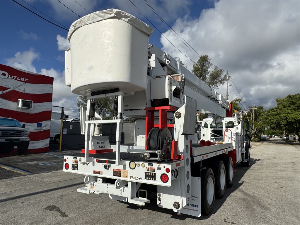 2015 Freightliner M2 - $165,995