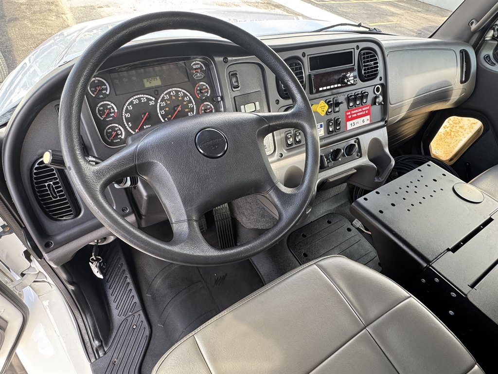 2015 Freightliner M2 - $165,995