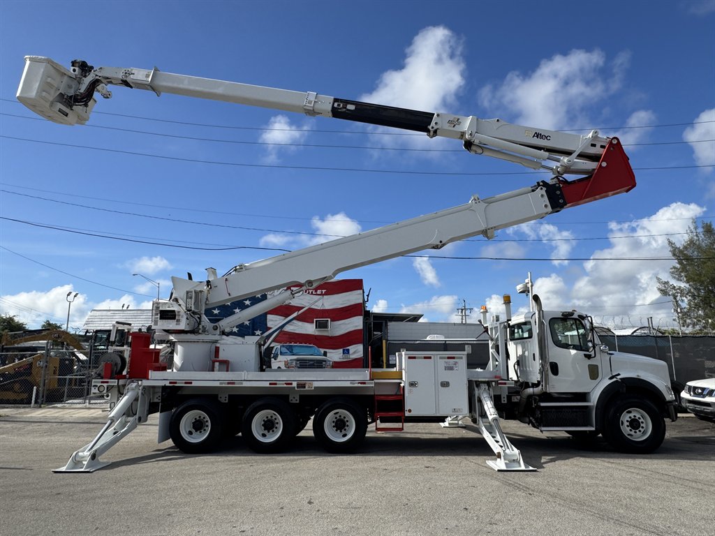 2015 Freightliner M2 - $165,995