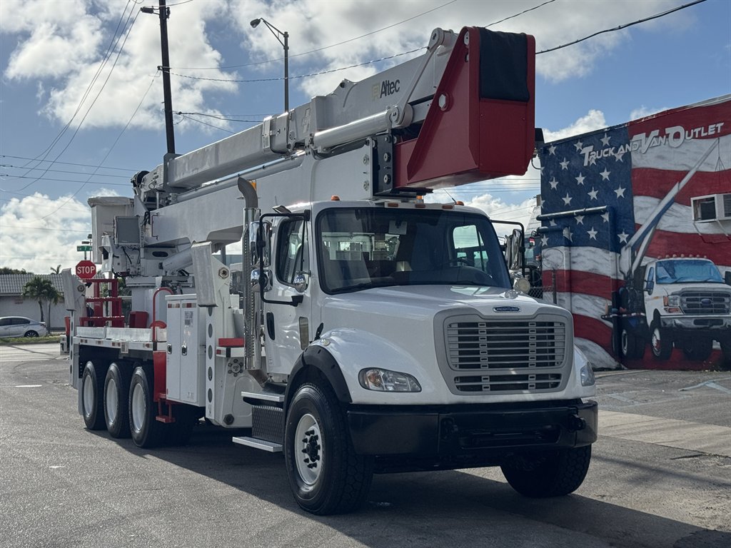 2015 Freightliner M2 - $165,995