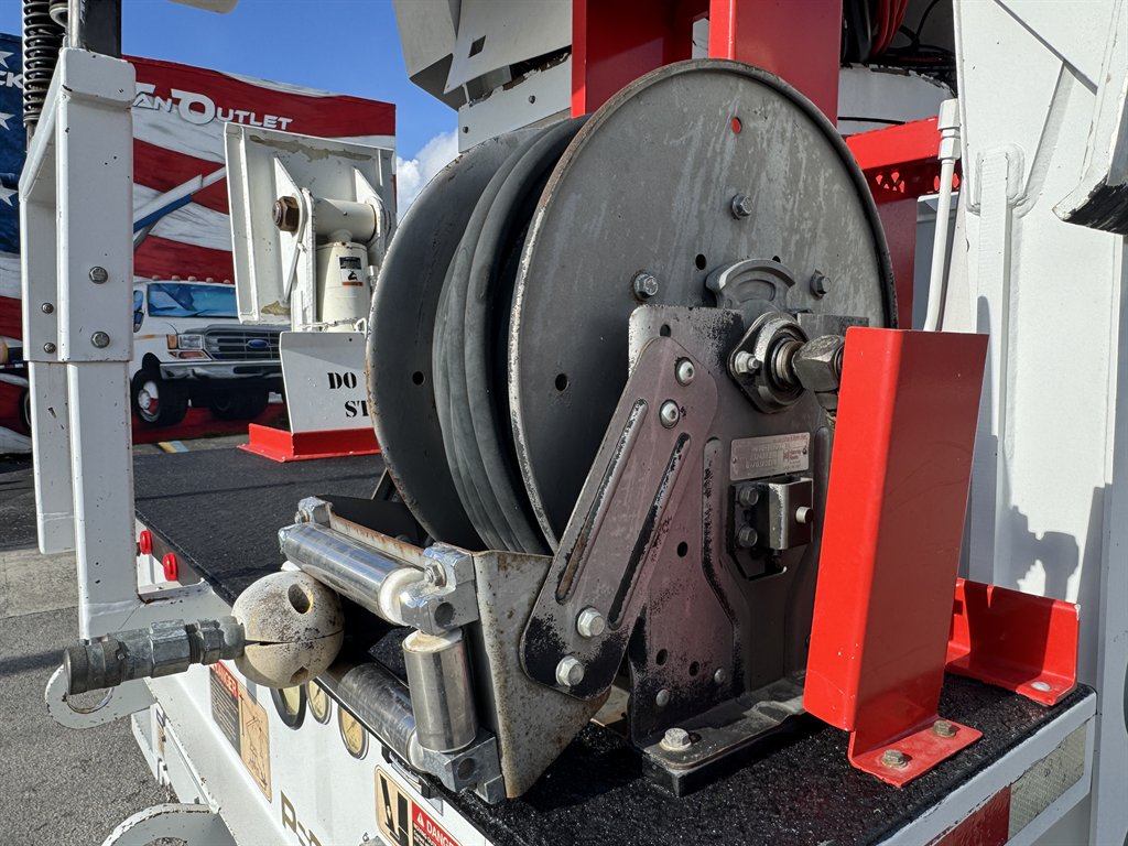 2015 Freightliner M2 - $165,995