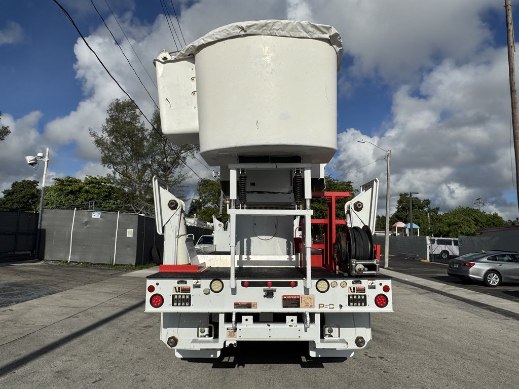 2015 Freightliner M2 - $165,995