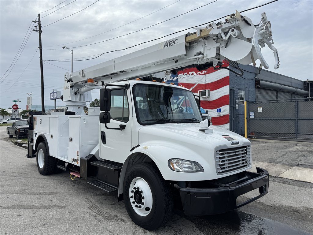 2015 Freightliner M2 - $42,995