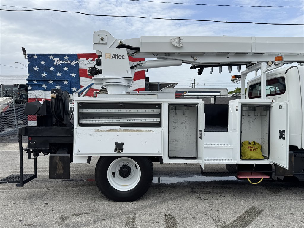 2015 Freightliner M2 - $42,995