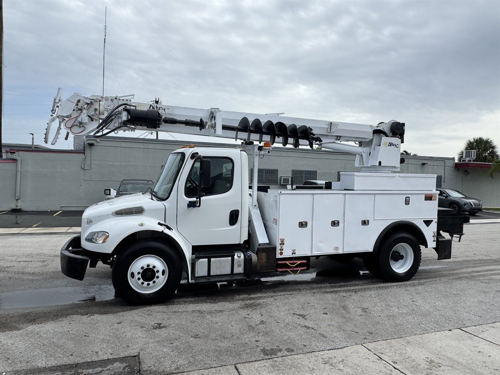 2015 Freightliner M2 - $42,995
