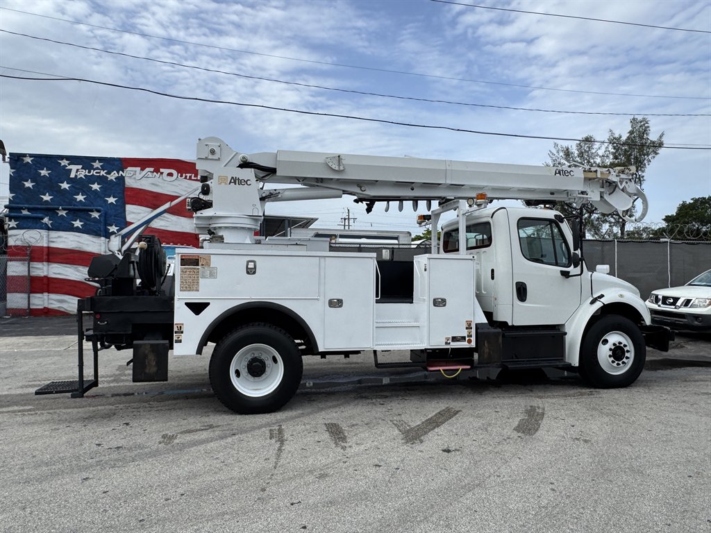 2015 Freightliner M2 - $42,995