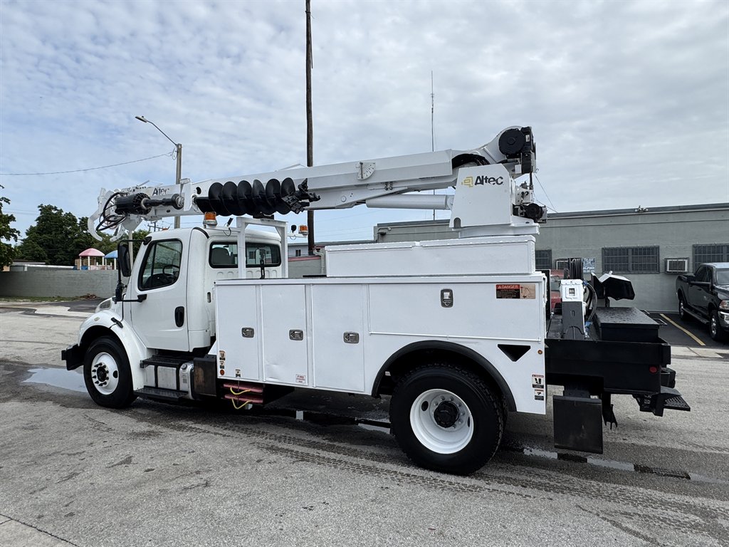 2015 Freightliner M2 - $42,995