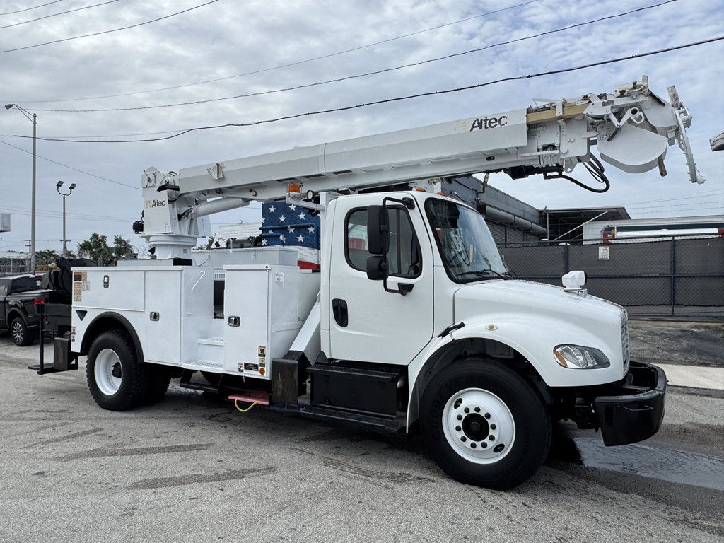 2015 Freightliner M2 - $42,995