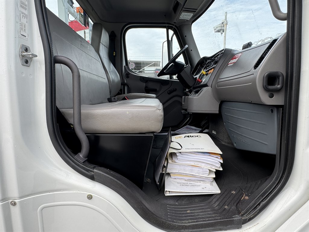 2015 Freightliner M2 - $42,995
