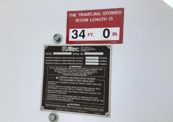 2015 Freightliner 108sd - $119,995