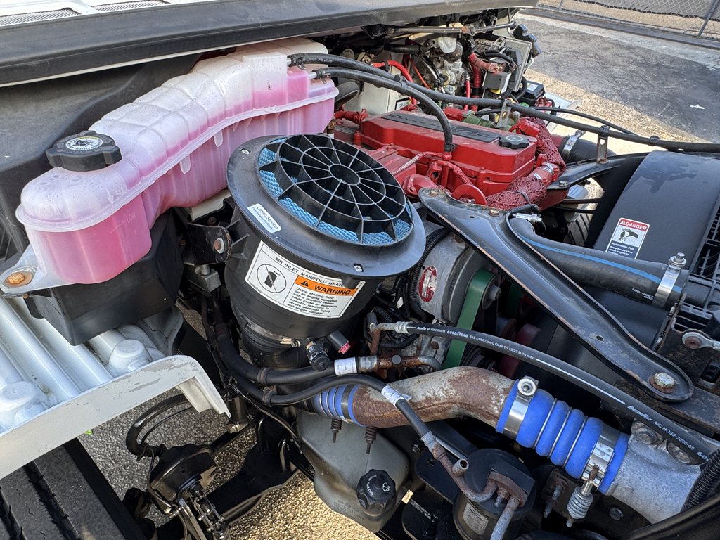 2015 Freightliner M2 - $29,995
