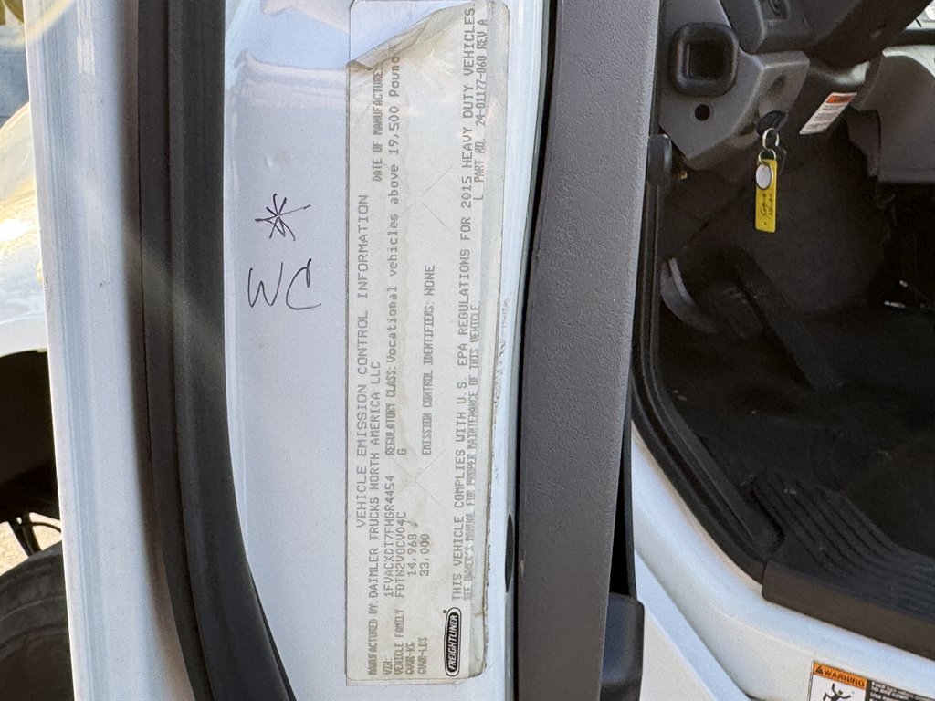 2015 Freightliner M2 - $29,995