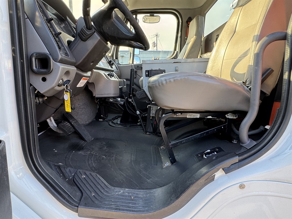 2015 Freightliner M2 - $29,995