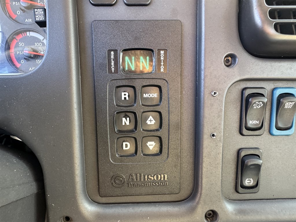 2015 Freightliner M2 - $29,995