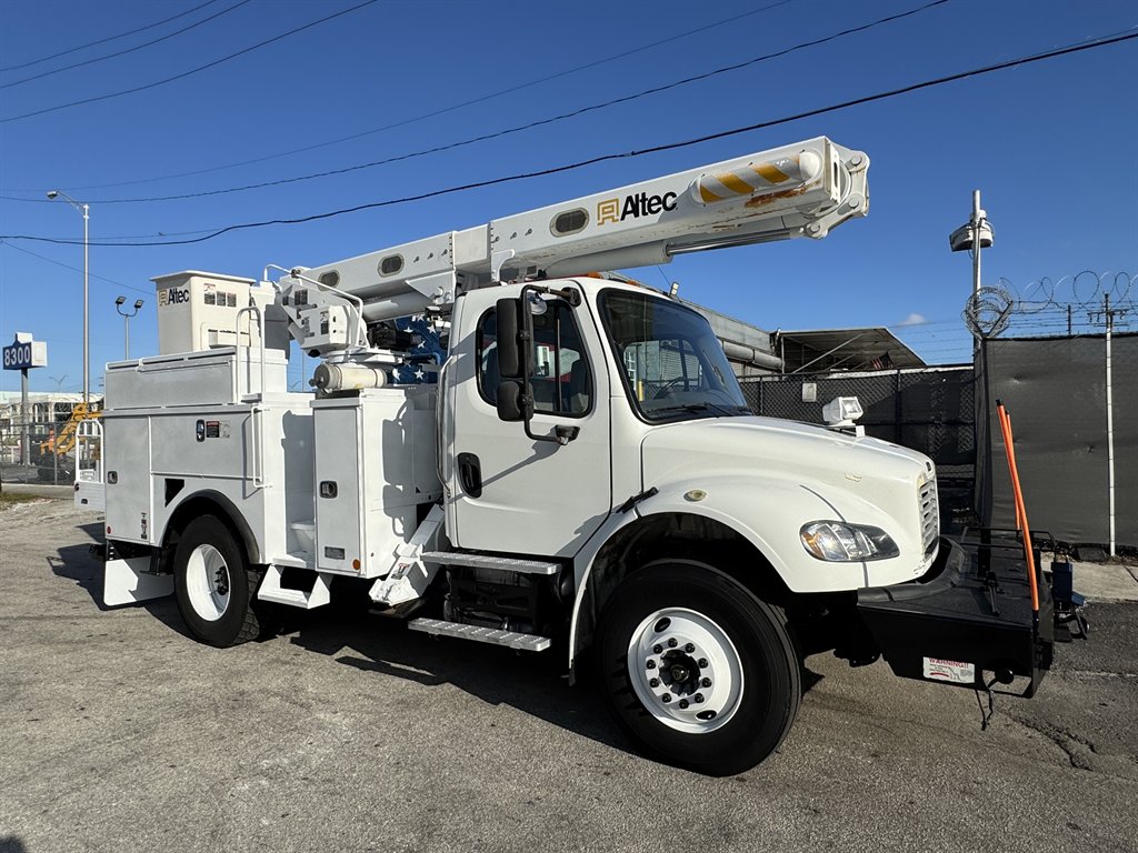 2015 Freightliner M2 - $29,995