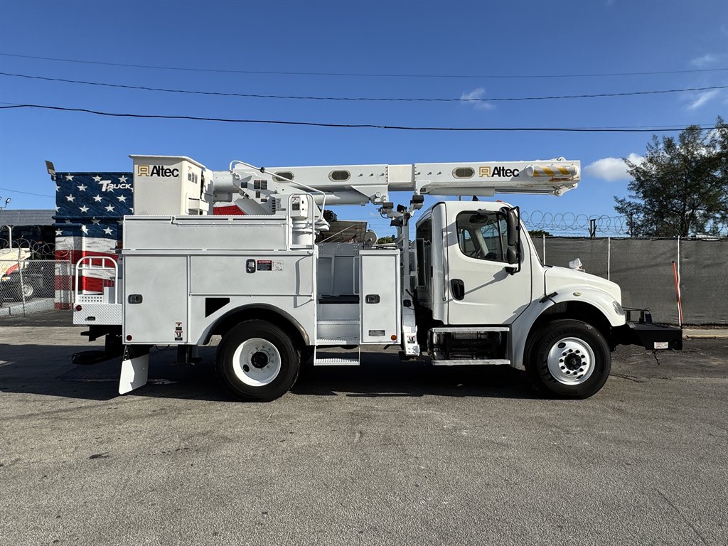 2015 Freightliner M2 - $29,995
