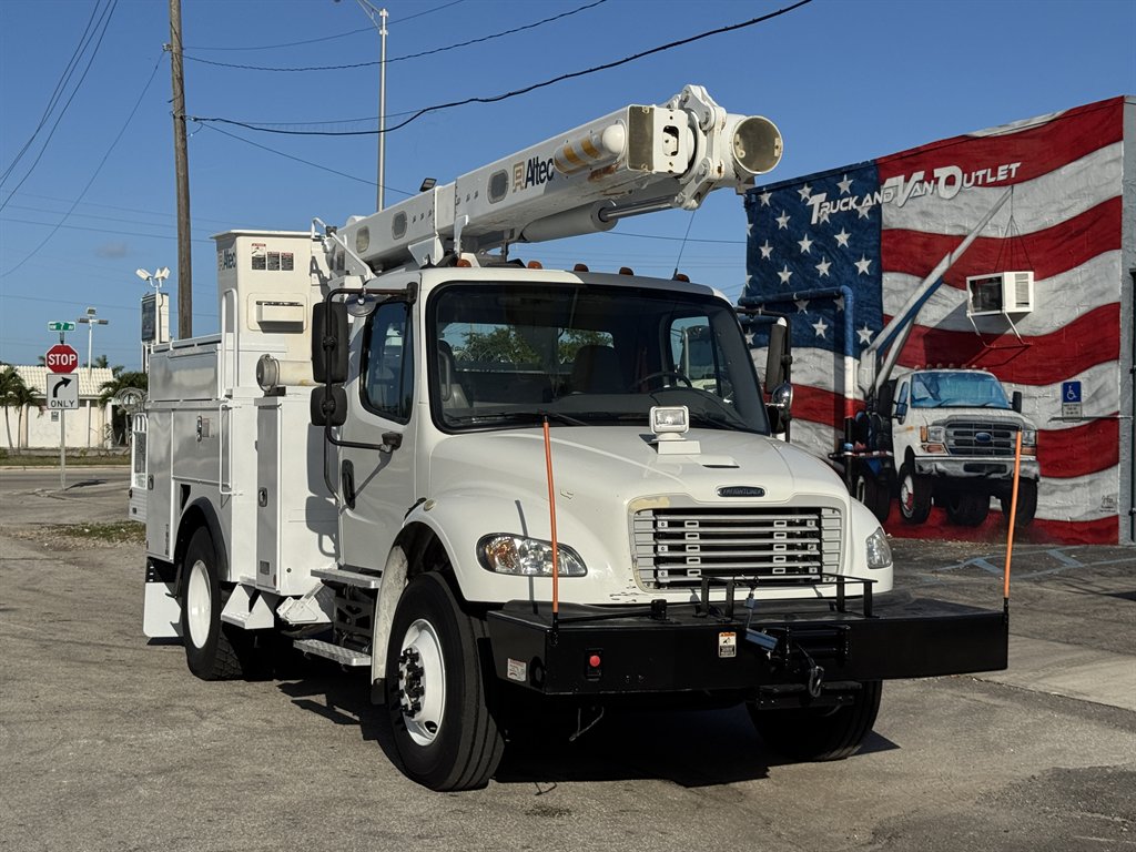 2015 Freightliner M2 - $29,995