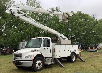 2016 Freightliner M2 - $47,995