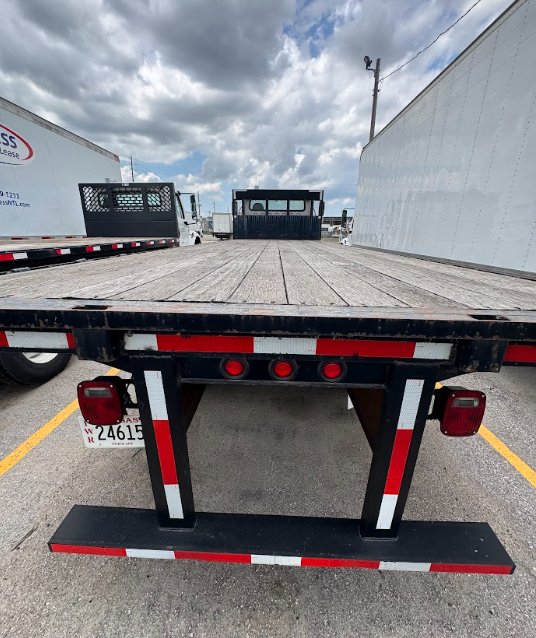 2016 Freightliner M2 - $39,995